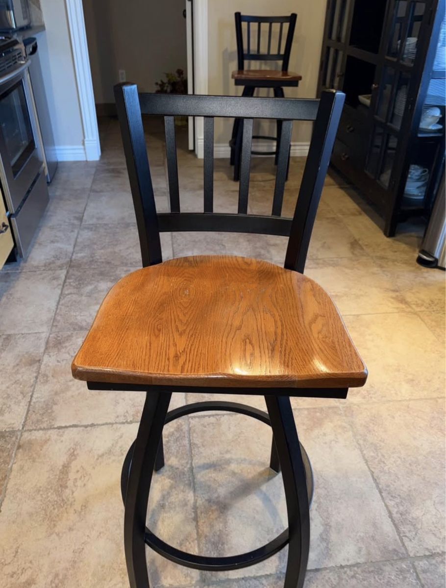 Set of 5 Heavy-Duty Steel High Bar Stools