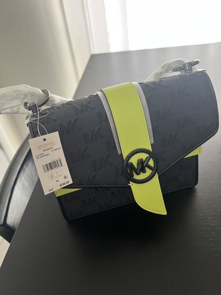 Michael Kors Crossbody Bag