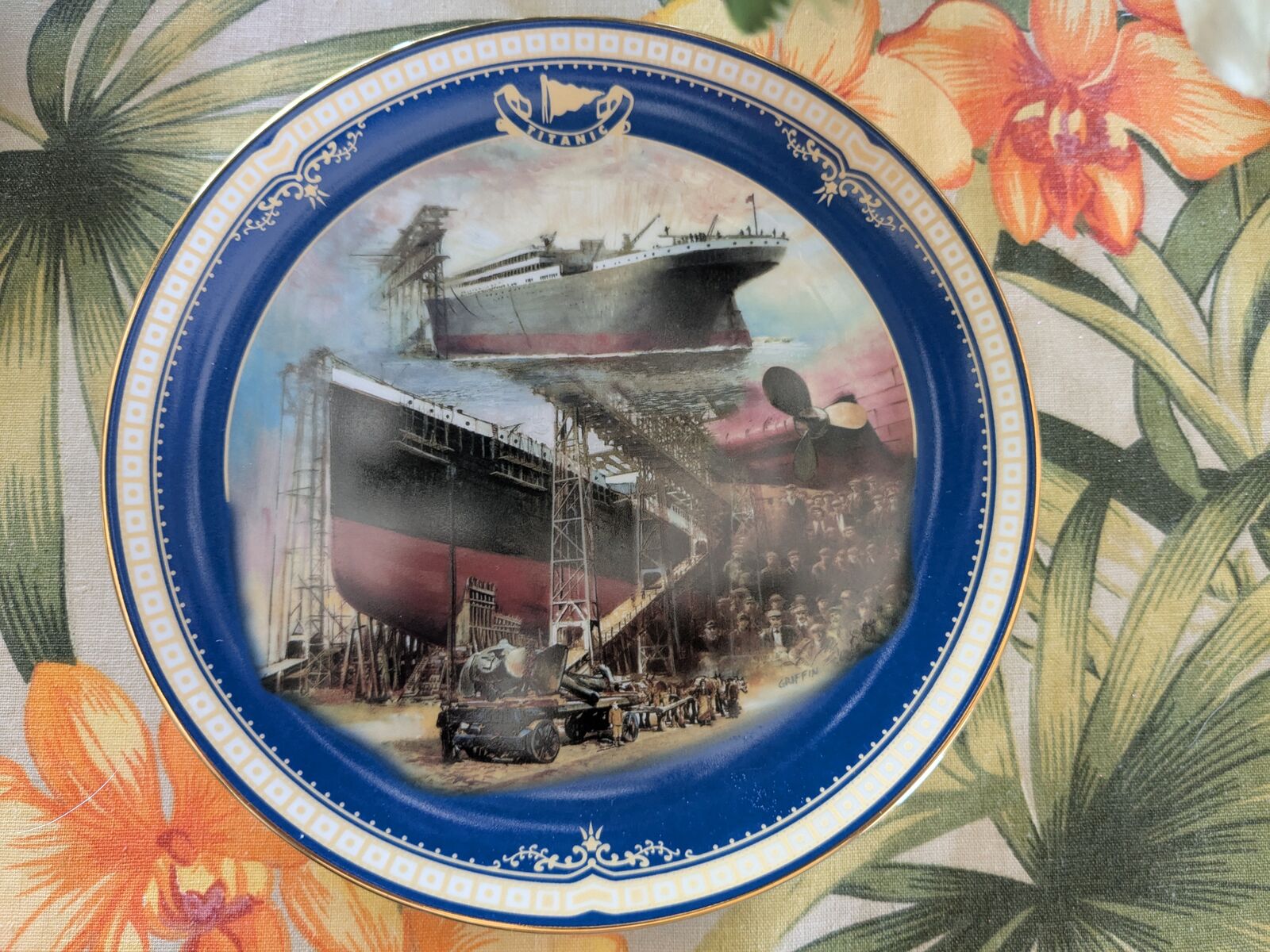 Titanic Collectors set, numbered with certificate. 24K gold gilt