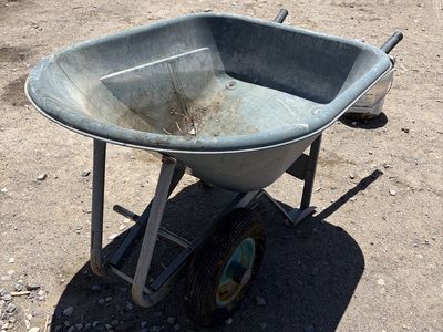 Wheelbarrow