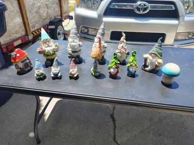 garden gnomes