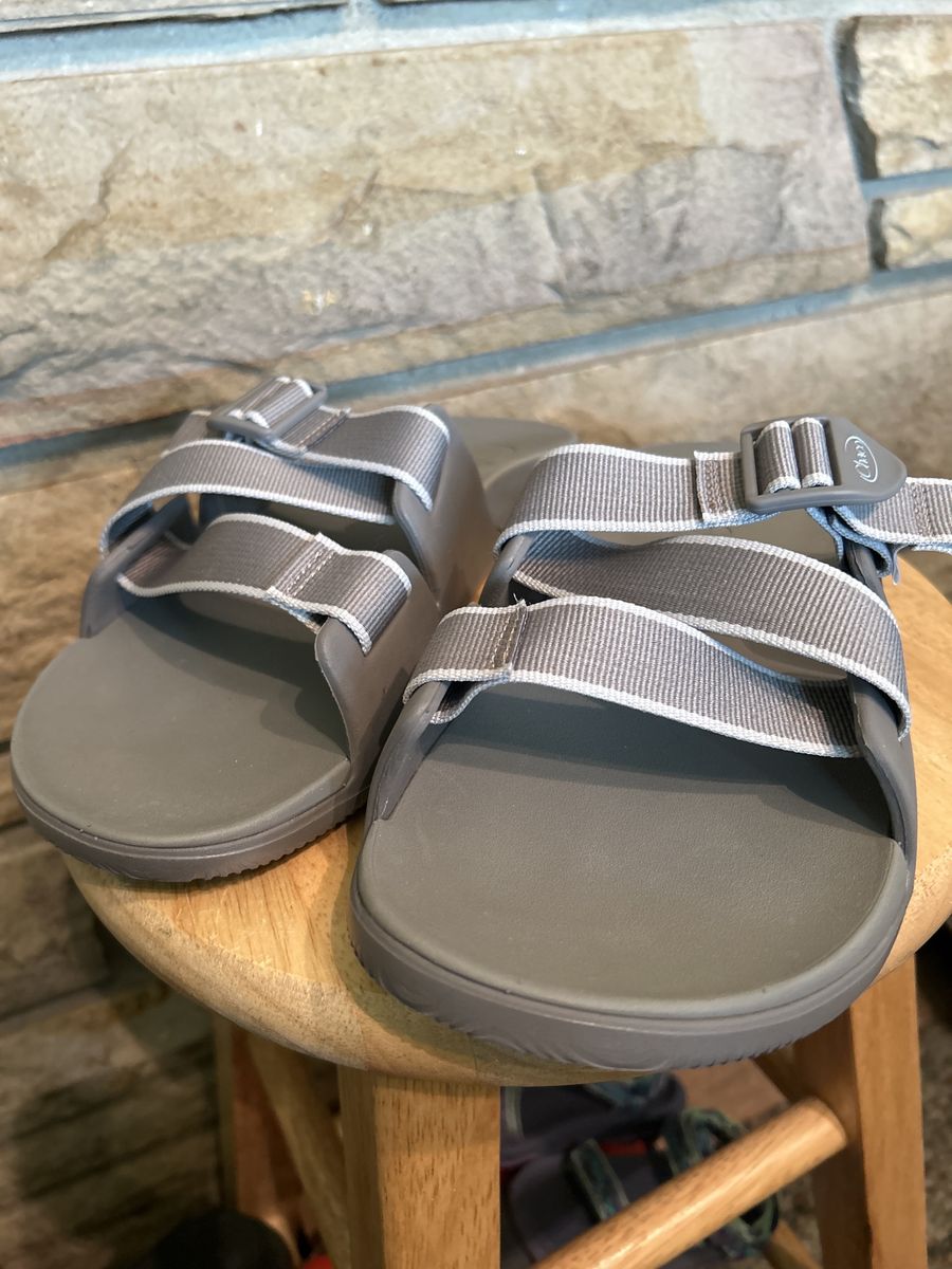 Mens Chaco Chillos slides / Mens 10 / Grey