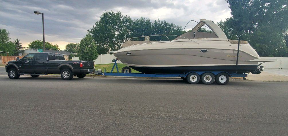 Cruisers Yachts Express Cruiser - Used Cabin Cruiser Boat