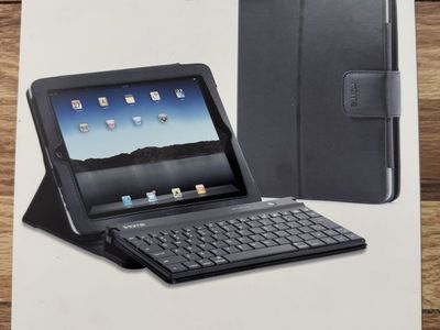 iHome Bluetooth Keyboard Case for iPad 2 with Detachable Keyboard