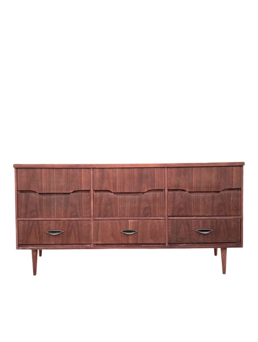 Vintage Mid-Century Modern Lowboy Dresser with 6 Drawers and Tapered Legs