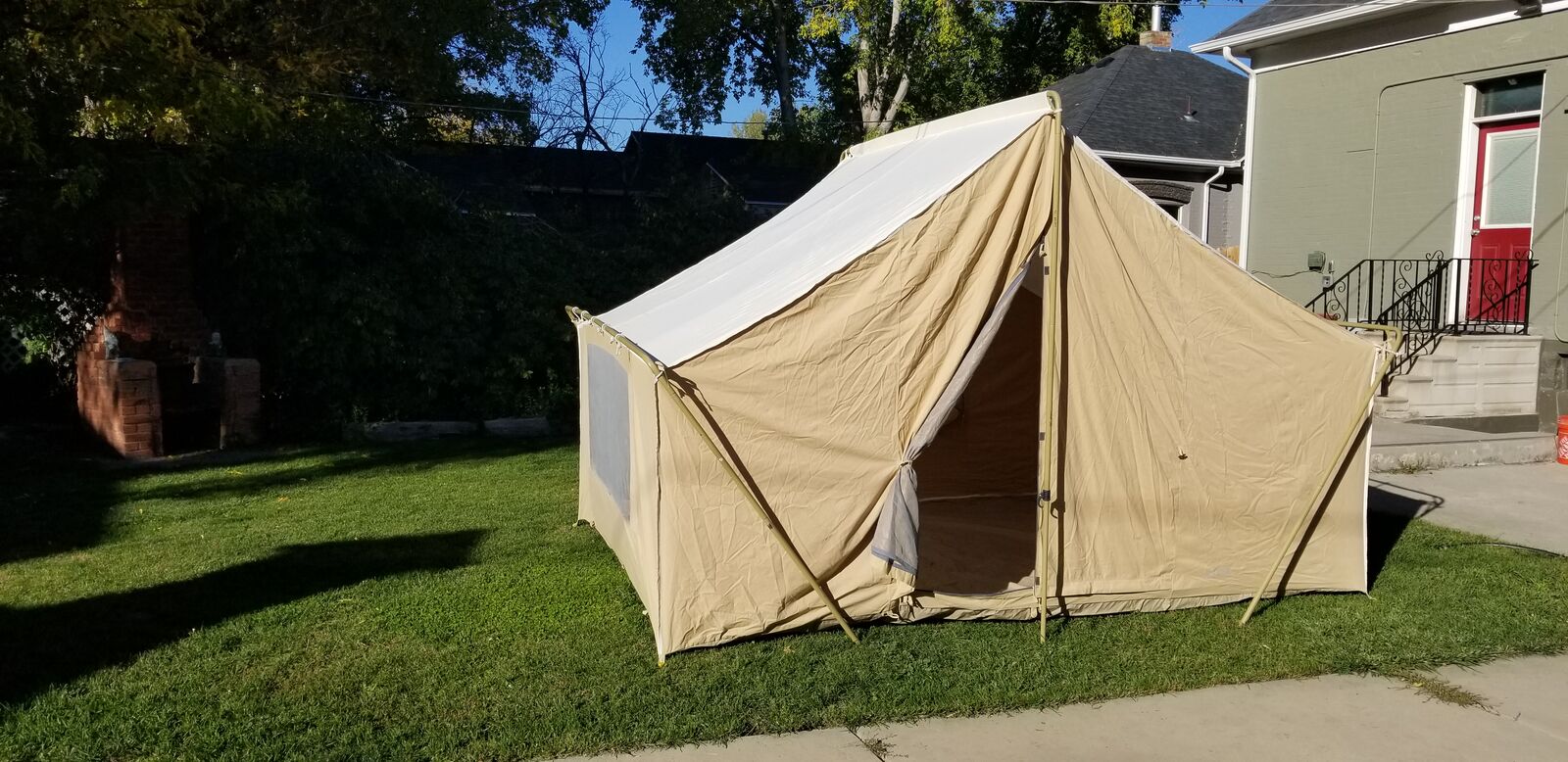 TREK Canvas Tent: Like NEW. PRICE REDUCED!