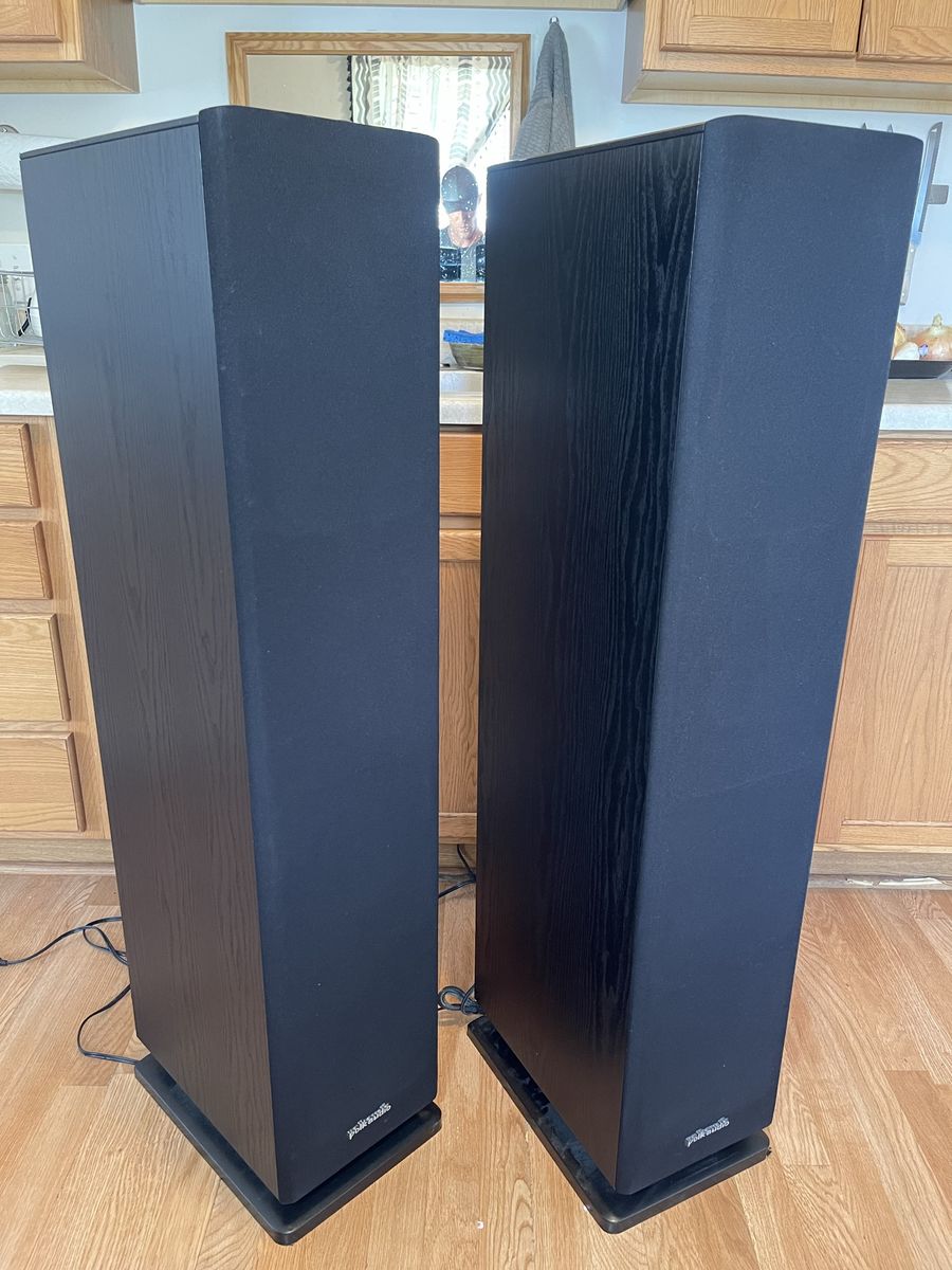Rare Vintage Polk Audio RT20P Powered Subwoofer Amp Tower Speakers RT-20P