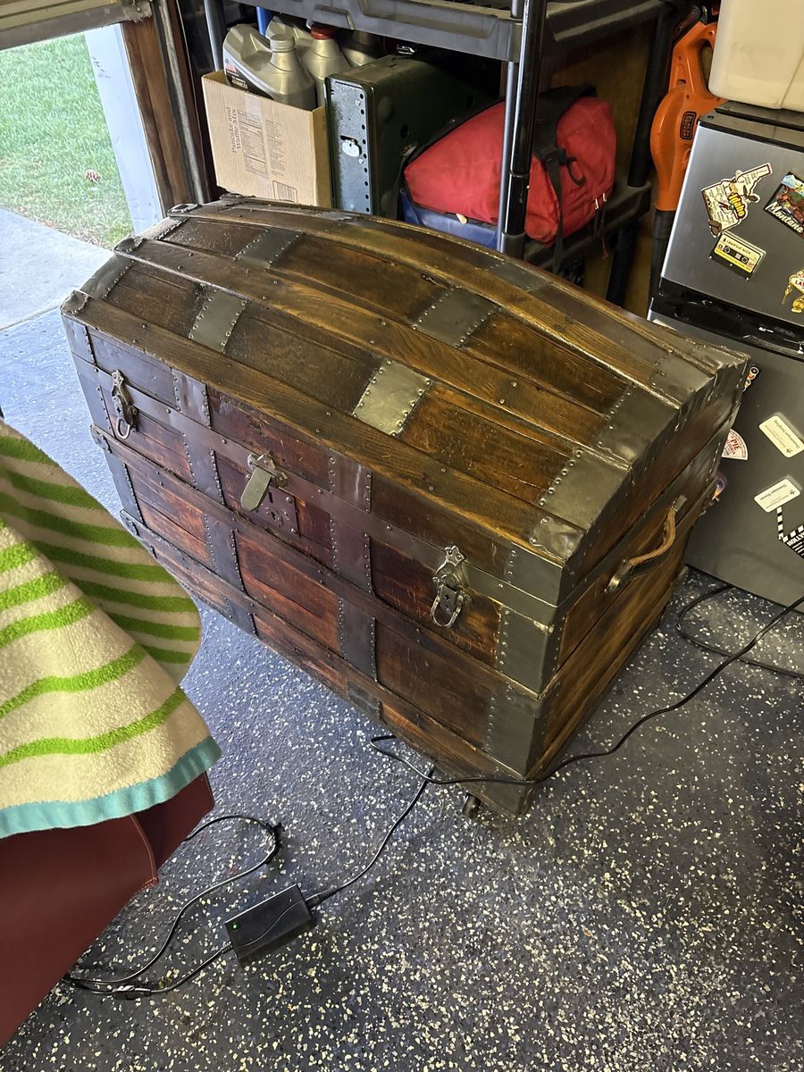 Main image 8