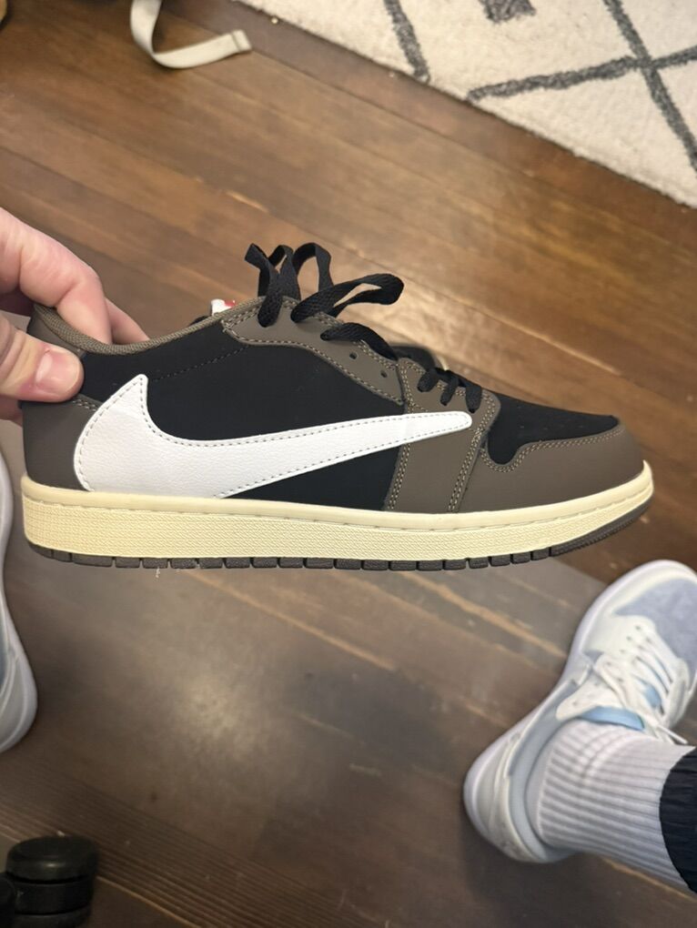 Sz 10 Travis Scotts Brand New