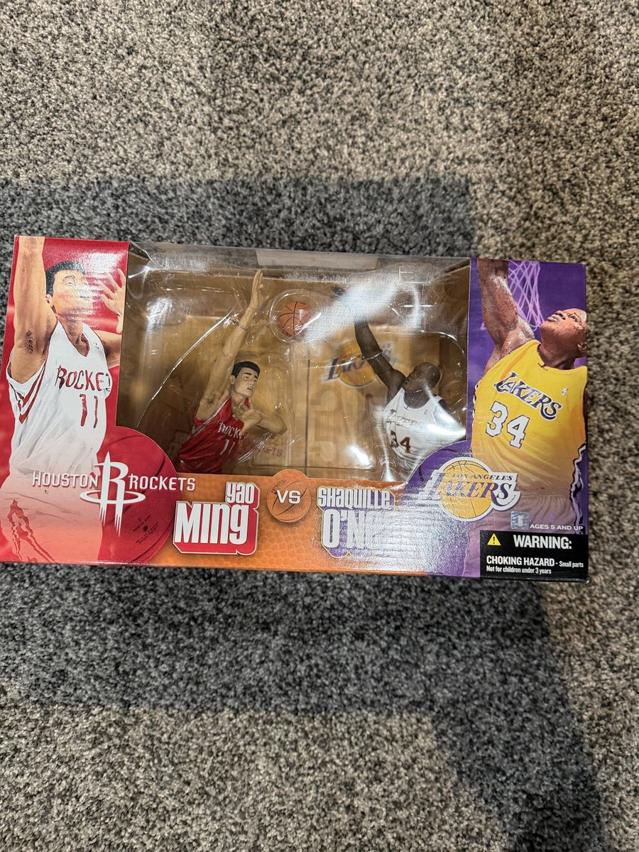McFarlane NBA Series 5 Shaq & Yao Ming LA Lakers vs. Houston Rockets Action Figure Set