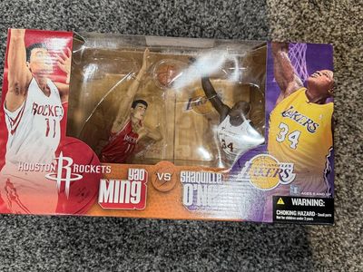 McFarlane NBA Series 5 Shaq & Yao Ming LA Lakers vs. Houston Rockets Action Figure Set