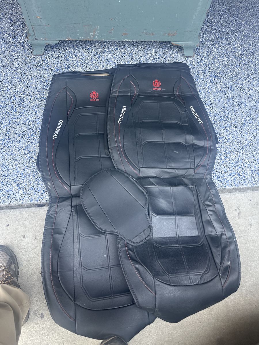 SMKD Original Black PU Leather Car Seat Covers - Red Stitching - Full Set