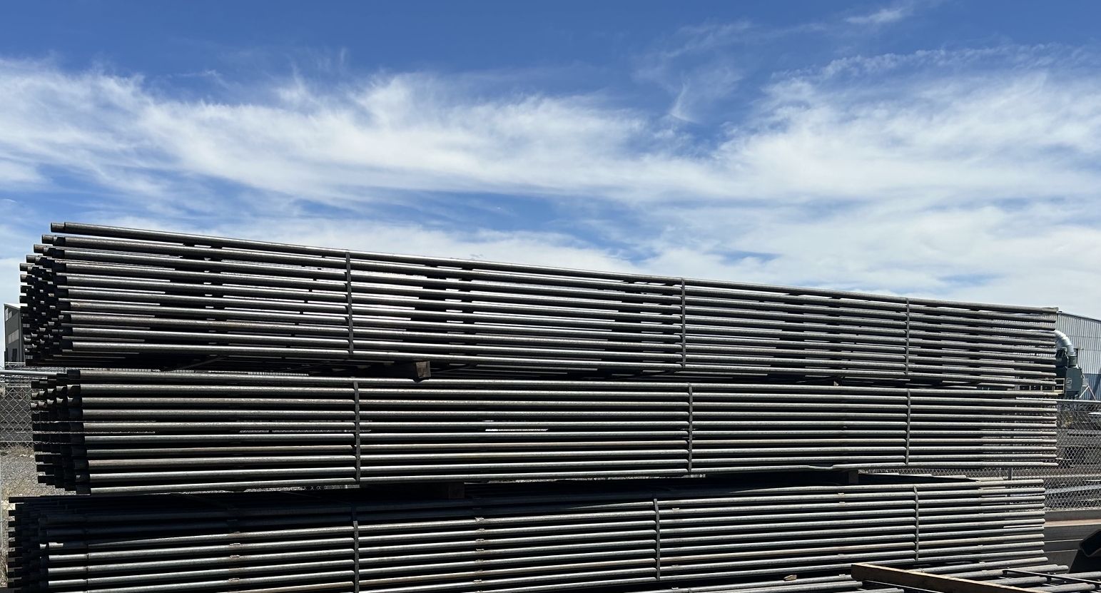Continuous Fence Panel 1-1/2 inch OD 5 rail - 16 gauge wall thickness 4' x 20' - $159.95ea