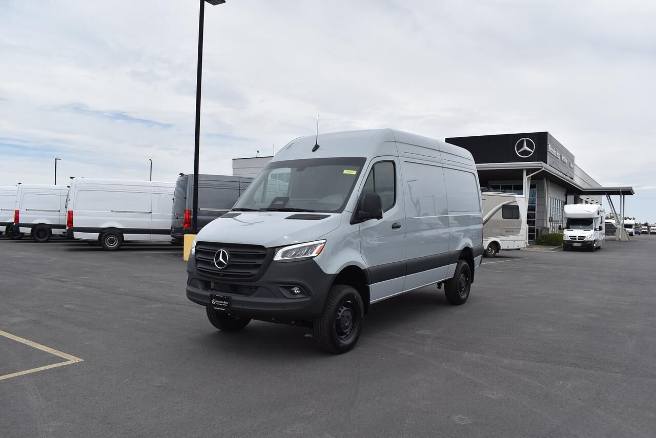 2025 Mercedes-Benz Sprinter 2500