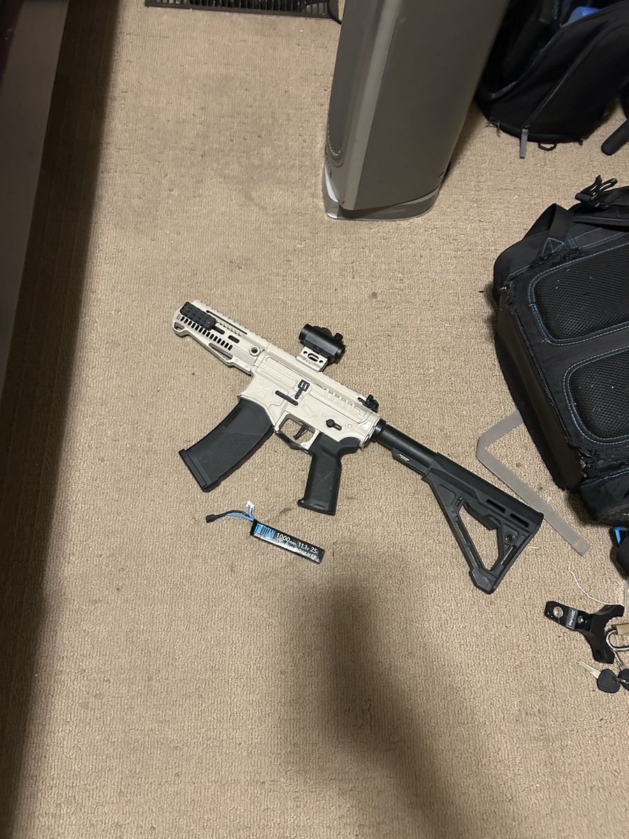 Zion arms M4 airsoft gun 