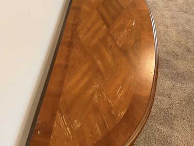 Accent Table
