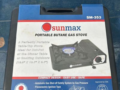 Sunmax SM-353 Portable Butane Gas Stove - Compact Design, Piezoelectric Ignition, w/ Carrying Case