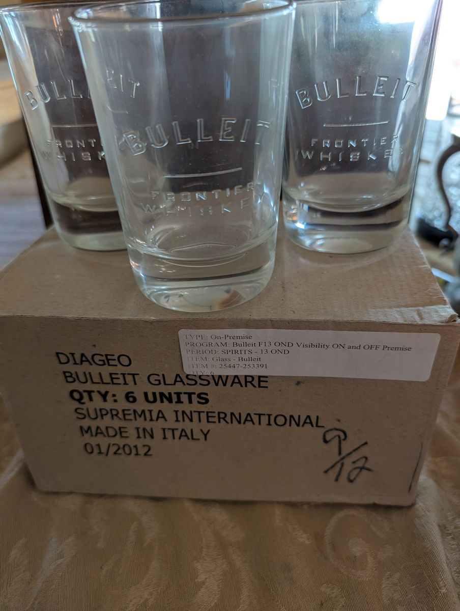 Bulleit Frontier Whiskey Embossed Glassware Set - Made in Italy (Used)