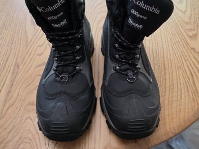 Columbia Bugaboot (original). Size 13