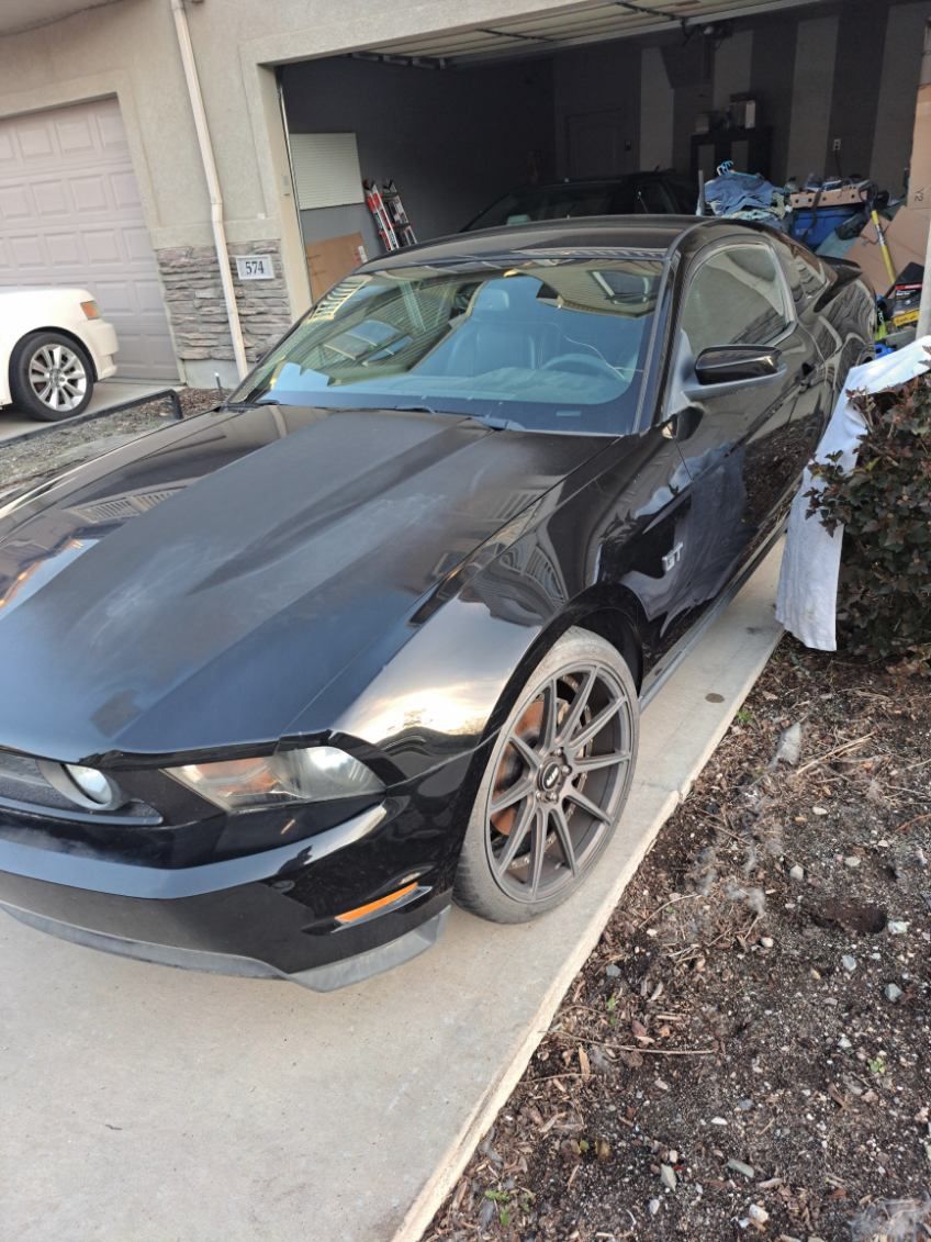 NON-RUNNING 2010 Ford Mustang GT Coupe Premium