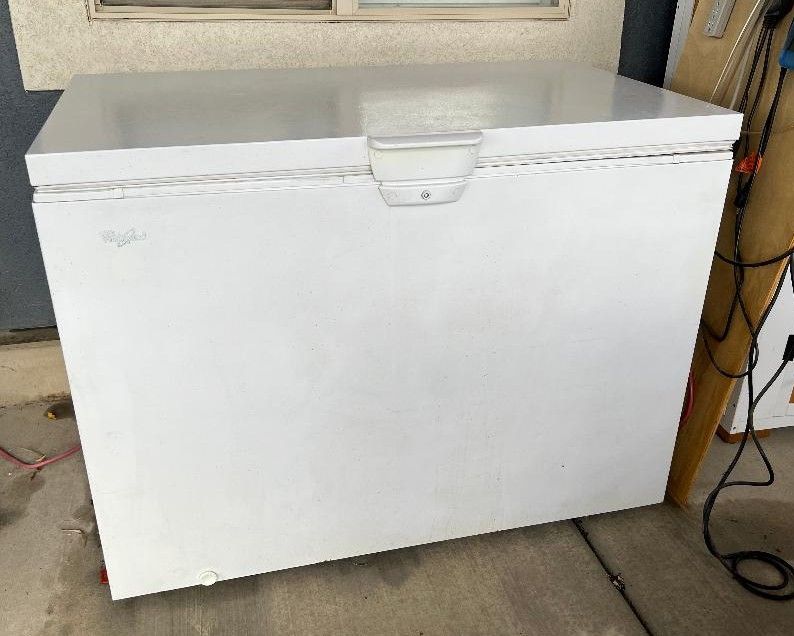 14 Cubic Foot Cold Plunge Chest Ice Freezer