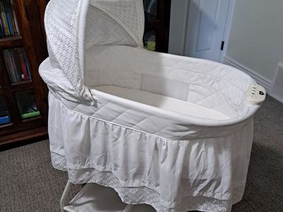 bassinet