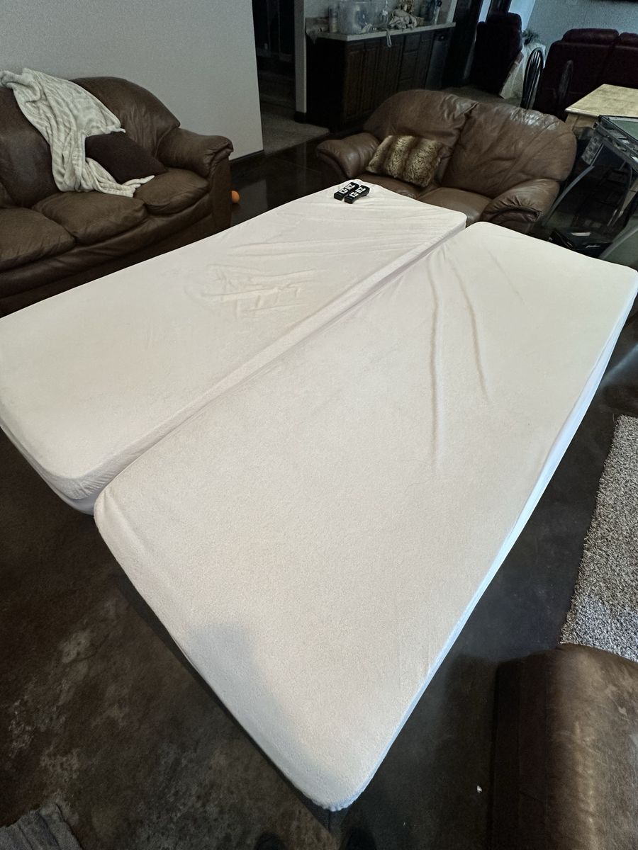 Adjustable bed