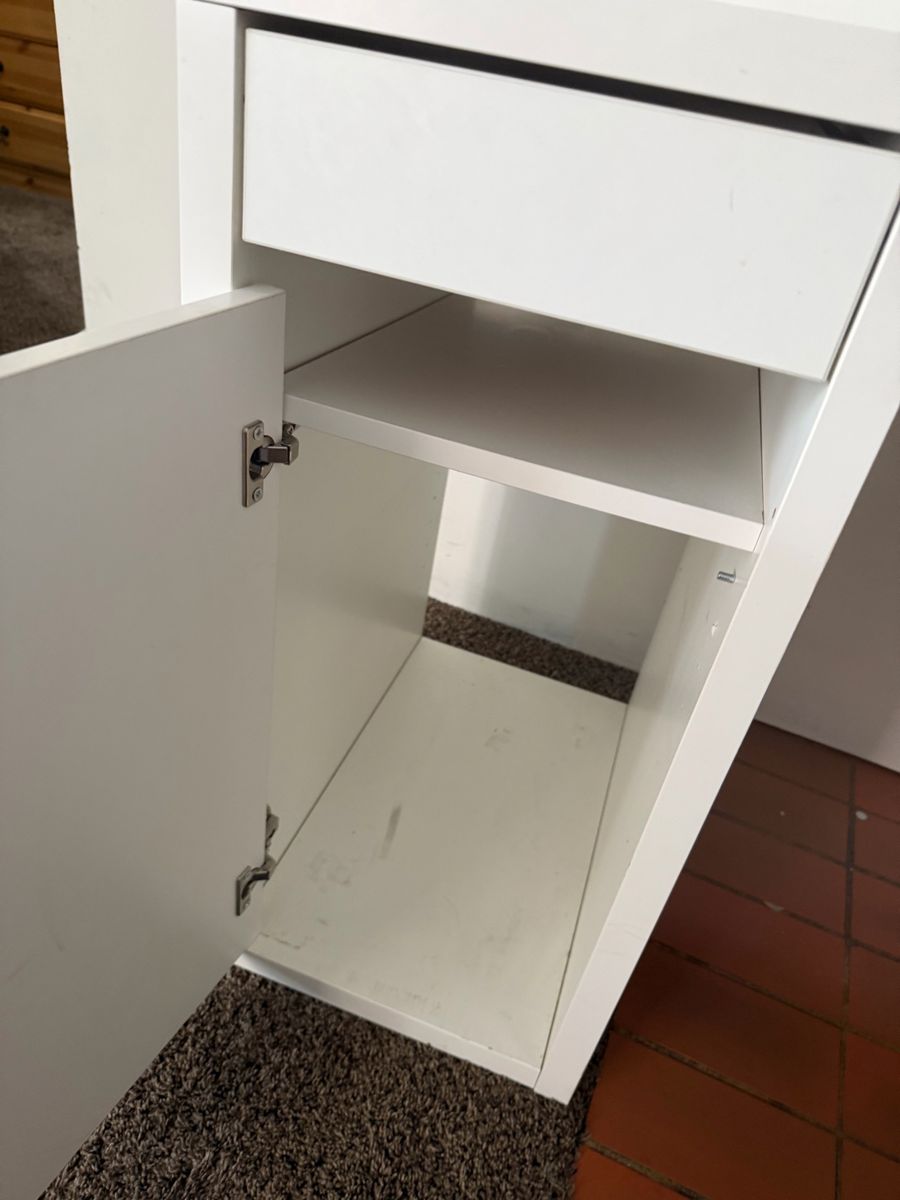 Main image 5