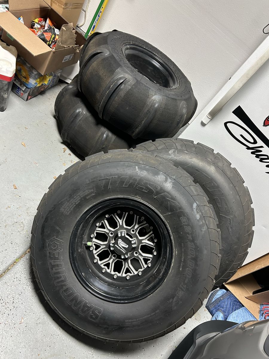 Sand Craft Paddle tires and wheels Can-Am X3