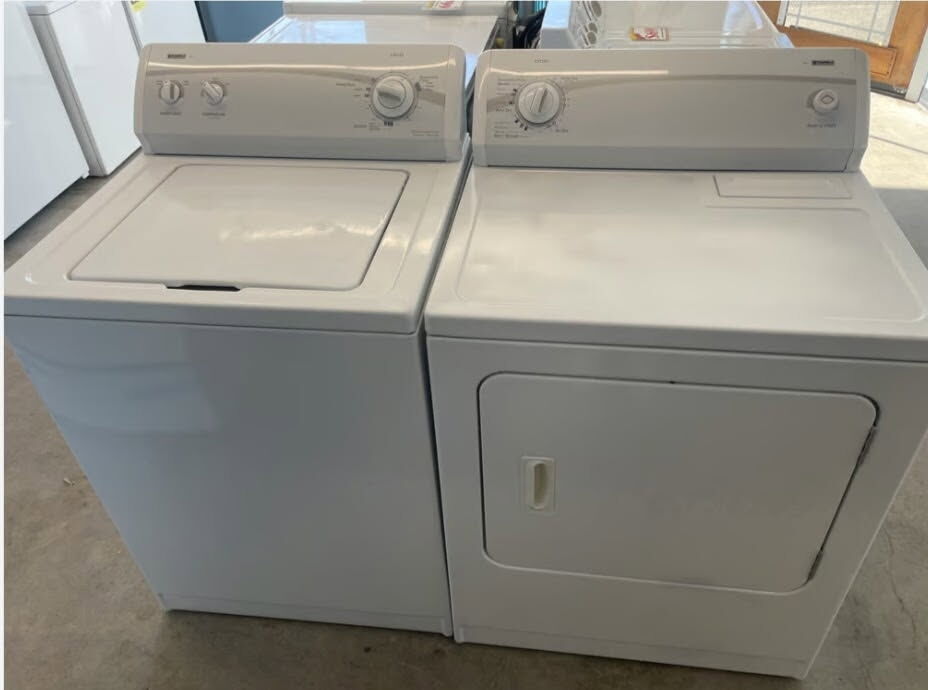 Like New Whirlpool Washer/Dryer