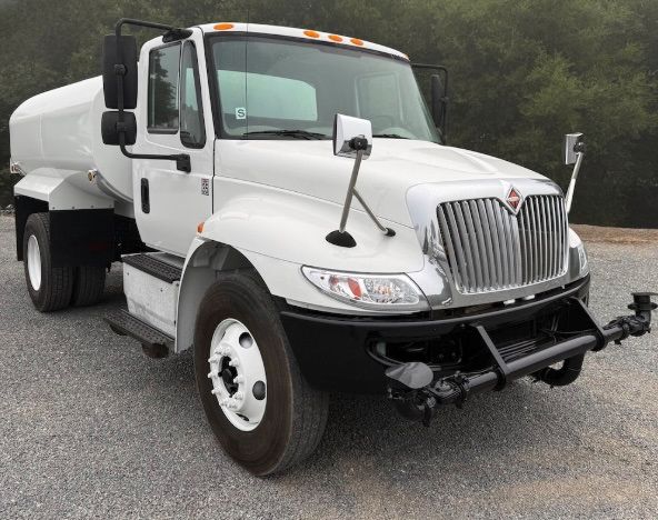 2016 International 4300 2 axle water truck
