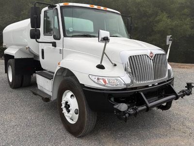 2016 International 4300 2 axle water truck