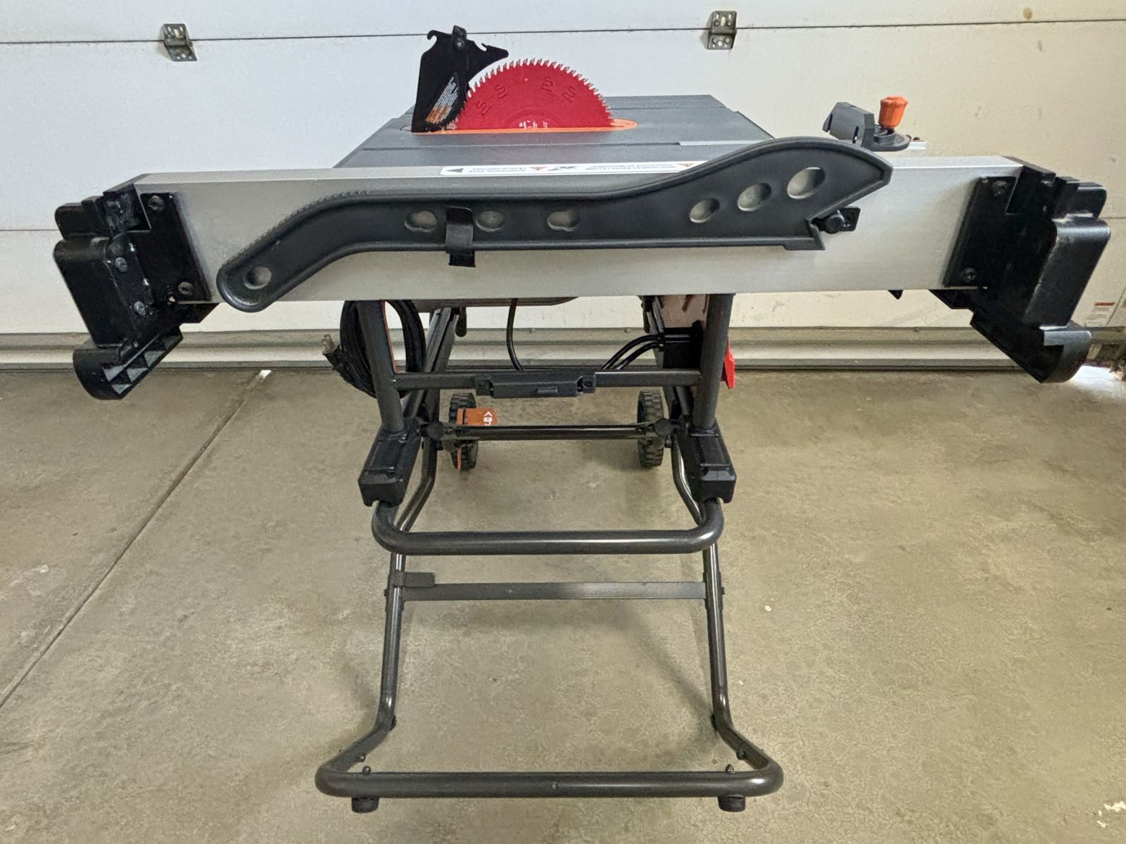 Main image 6