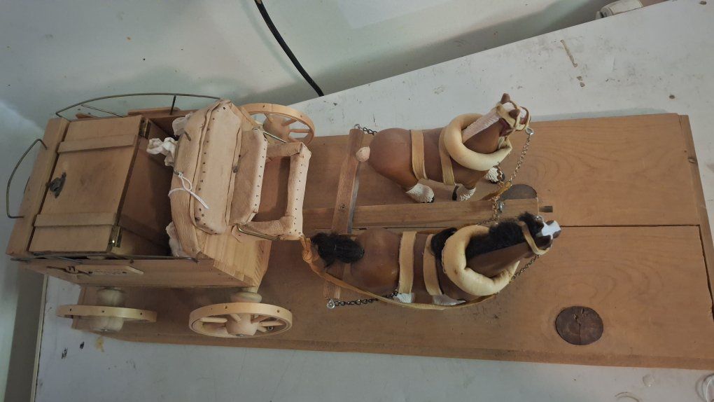 Main image 2