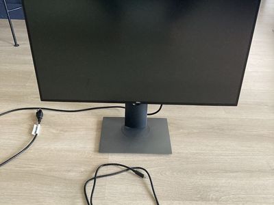 Dell UltraSharp 27” 4K USB-C Monitor (U2720Q)