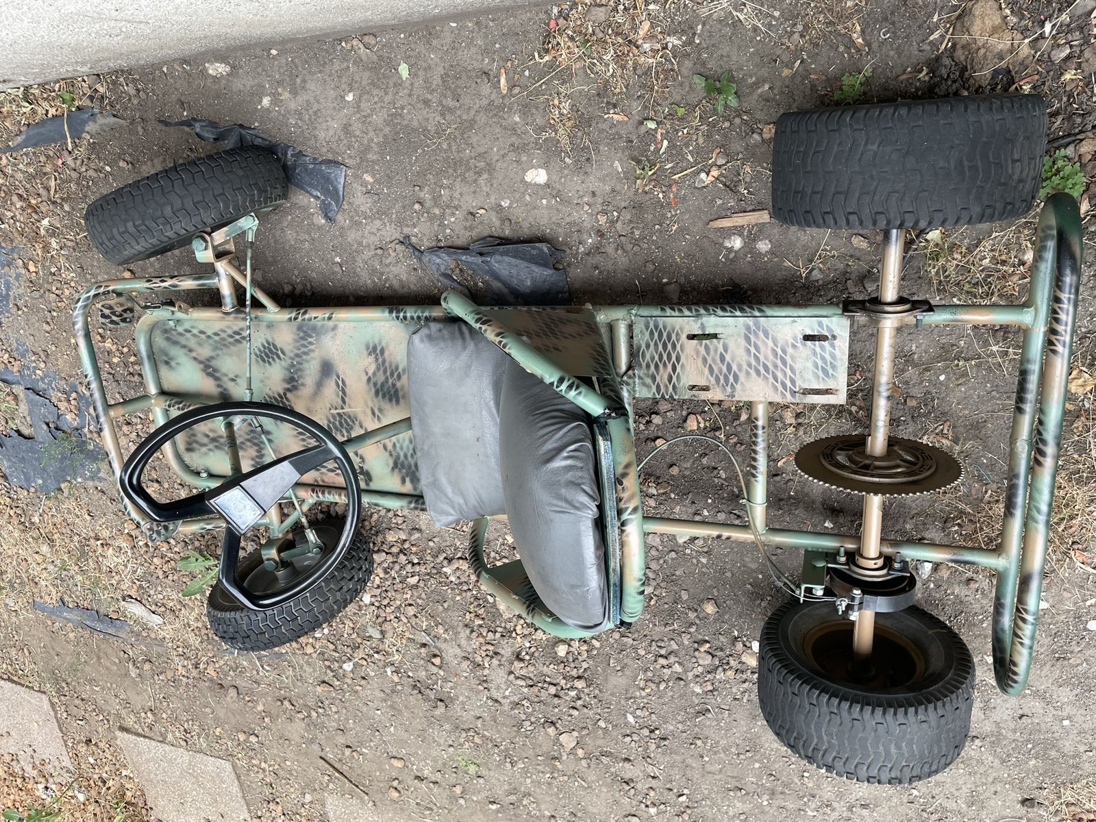 Main image 3