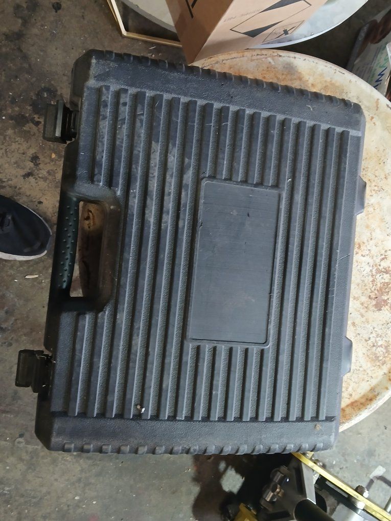Main image 4
