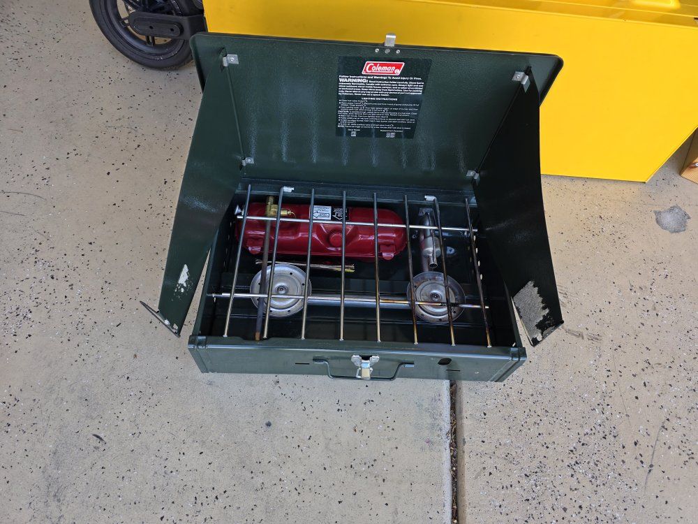 clean coleman stove