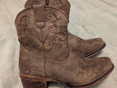 Roper Women's Cowboy Boots Sz 5.5