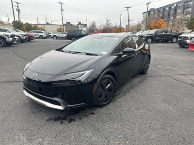 2026 Toyota Prius Plug-in Hybrid SE