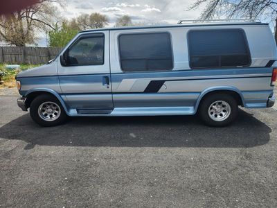 1992 Ford E-150 and Econoline 150