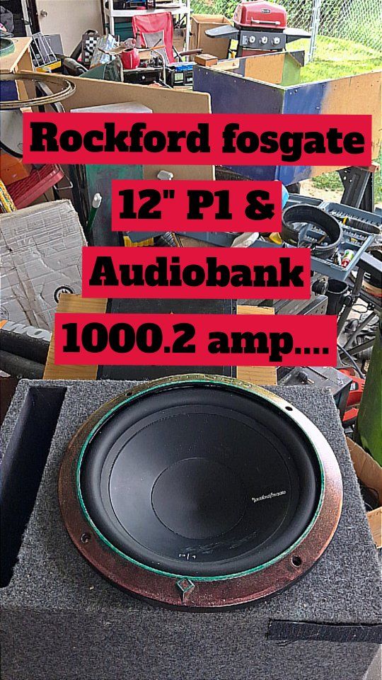 12 Rockford fosgate p1 in ported box and 1000 watt amp