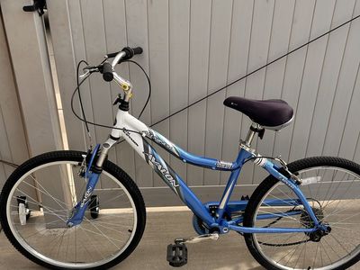 Women’s/girls bike
