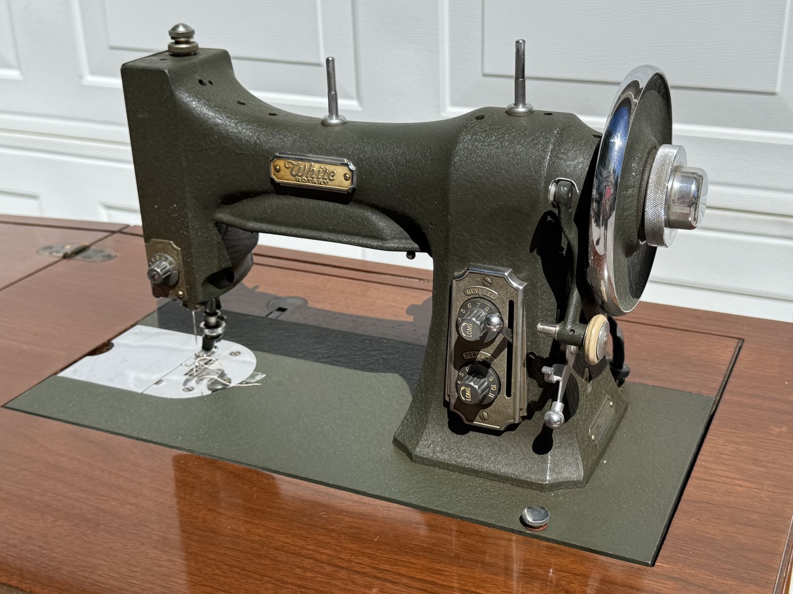 Main image 4