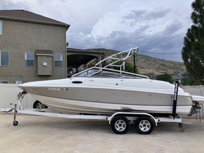 2004 Regal 2400 Bowrider w/ Tower – Volvo Penta 8.1 GXi – Trailer Included – $25,000