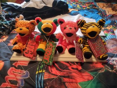 Grateful Dead Dancing Bear Bean Bag Plush Set (4) w/ Tags - Orange, Rasta, Pink, Tiger Stripe