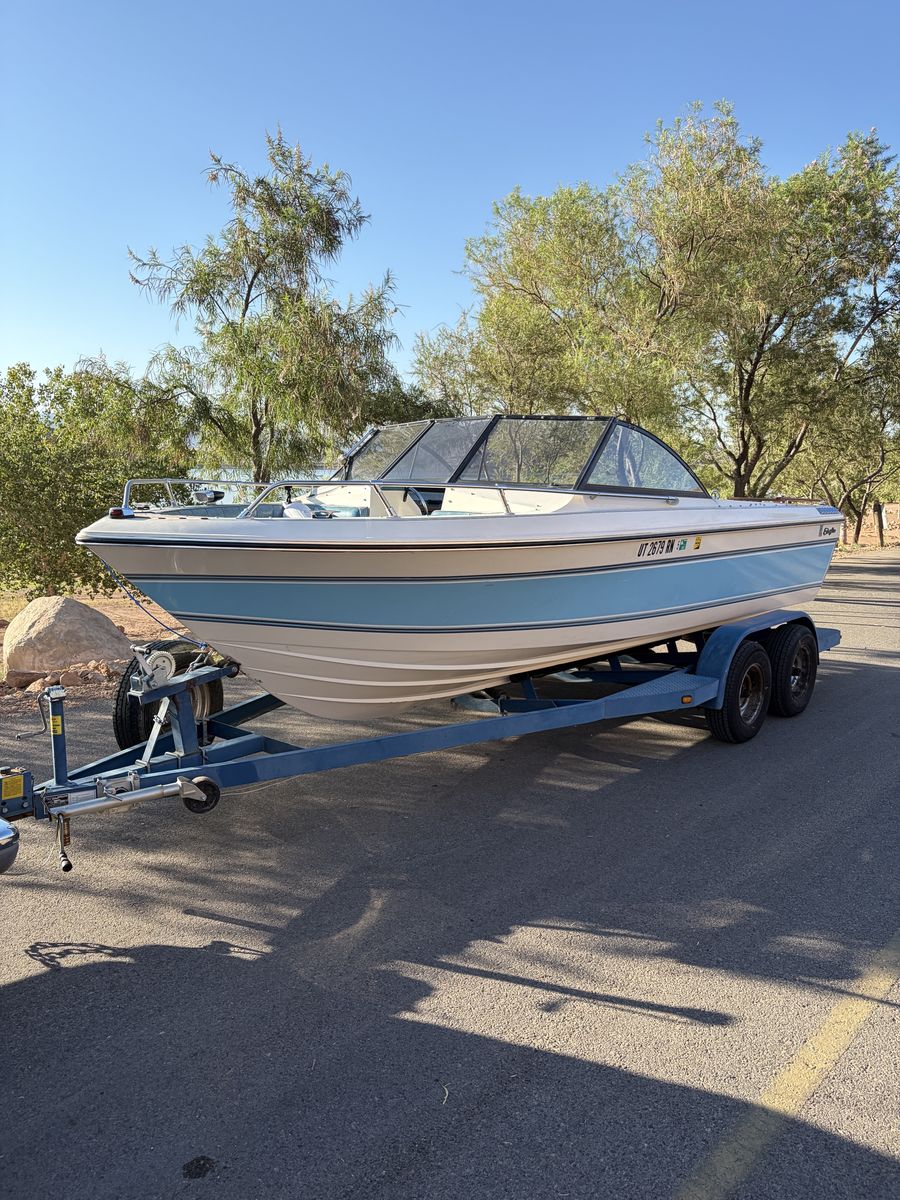 1982 Starfire Open Bow Ski-Boat with Trailer and Accessories