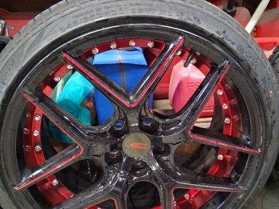AC Divino staggered wheels and tires