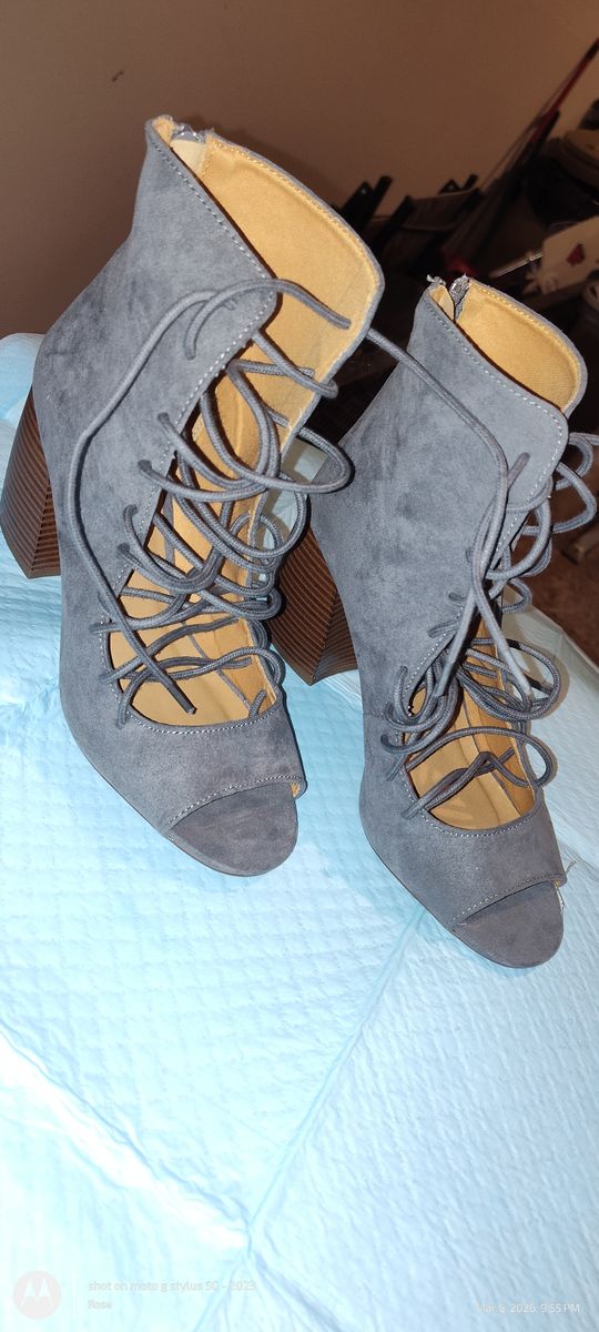 Lady's steel grey faux suede