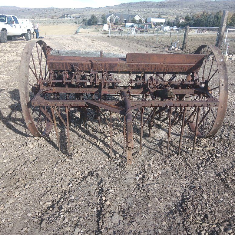 ANTIQUE FARM SEEDER